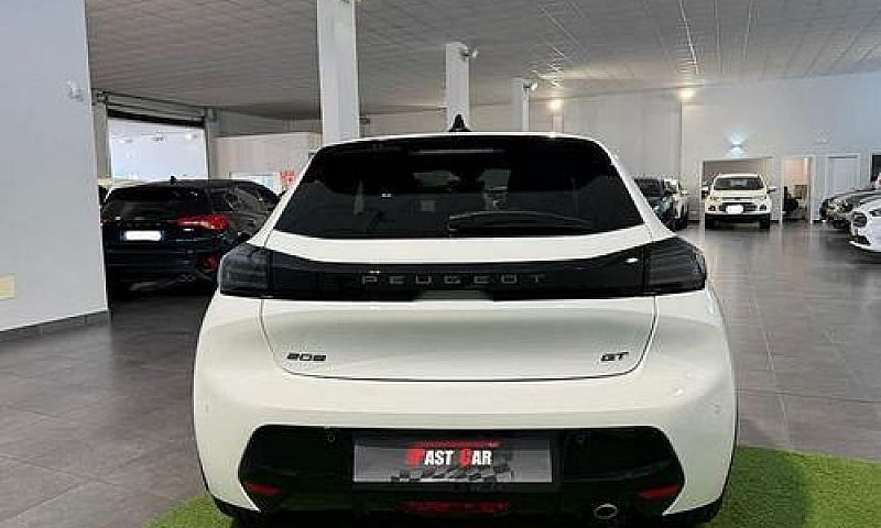 Peugeot 208 Puretech...