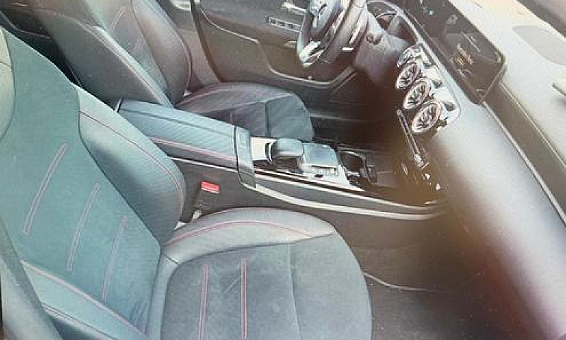 Mercedes-Benz A 200 ...