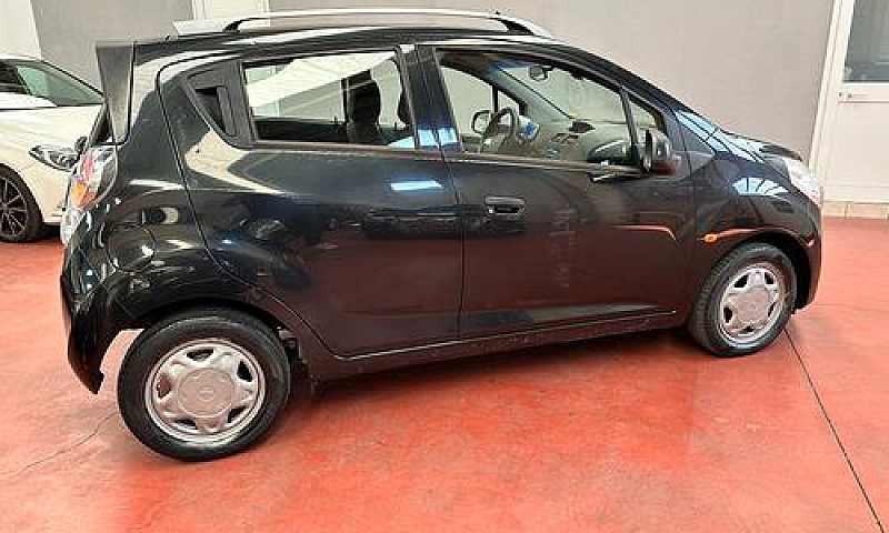 Chevrolet Spark 1.0 ...