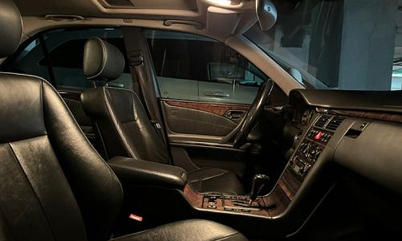 Classe E 280 Avangar...