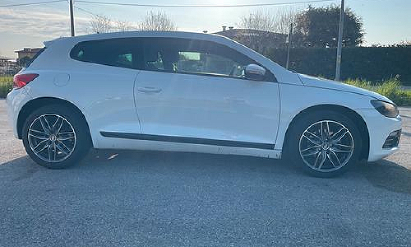 Volkswagen Scirocco ...