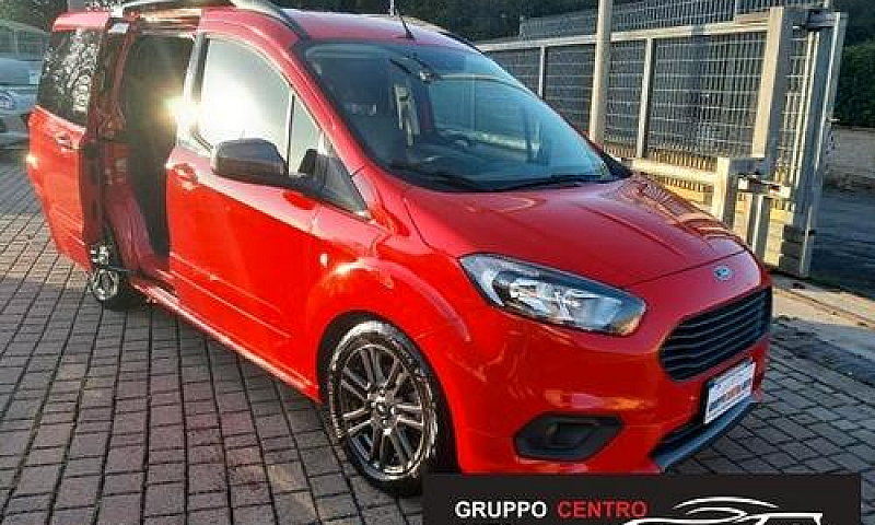 Ford Tourneo Courier...