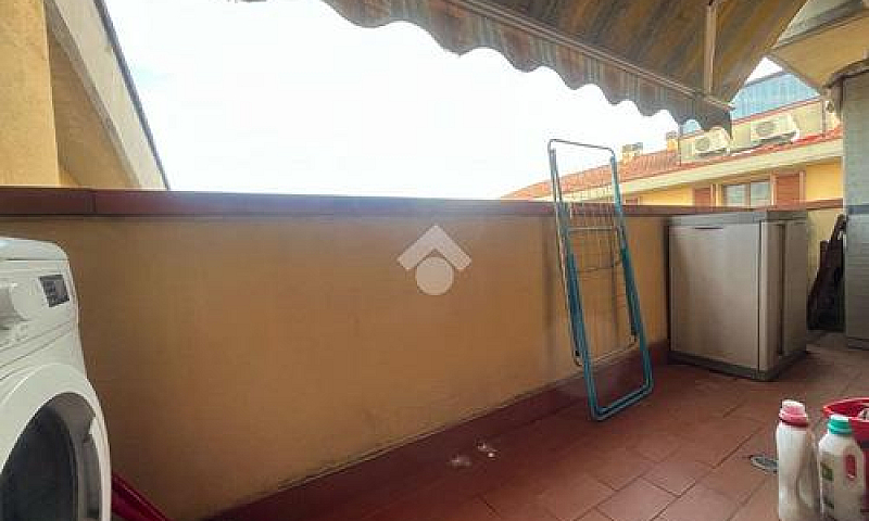 2 Locali A Campi Bis...