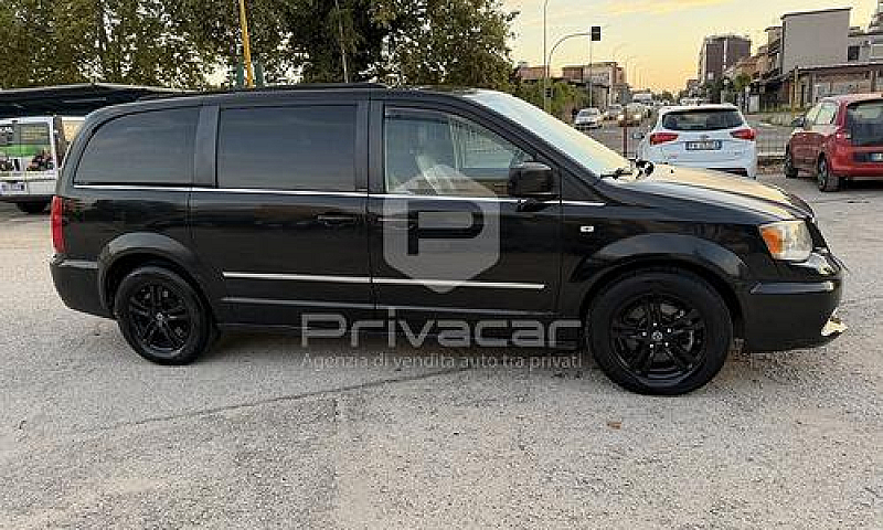 Lancia Voyager 2.8 T...
