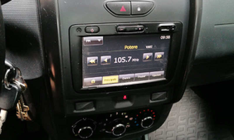 Dacia Duster 2015 Gp...