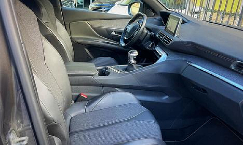 Peugeot 3008 1.5 Hdi...