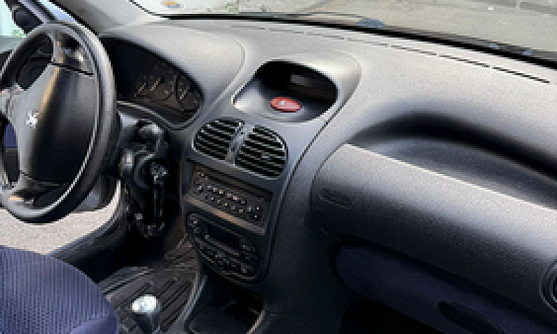 Peugeot 206 Diesel 1...
