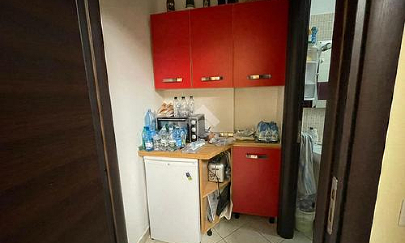 2 Locali A Rende...