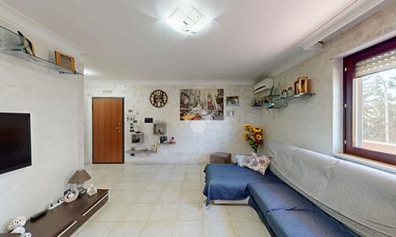 4 Locali A Brindisi...