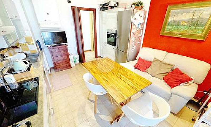 3 Locali A Colorno...