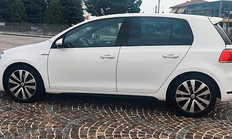 Volkswagen Golf 2.0 ...