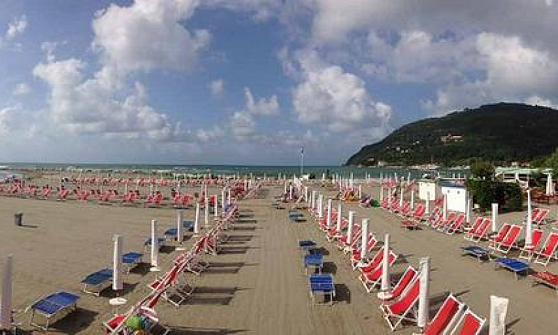 Appartamento A Amegl...
