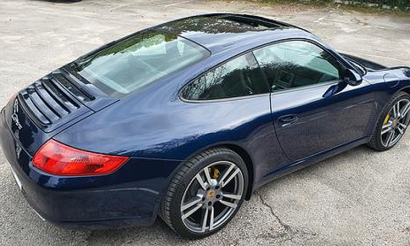 Porsche 911 Carrera ...