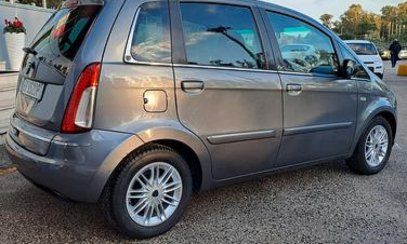 Lancia Musa 1.4 Bz 9...