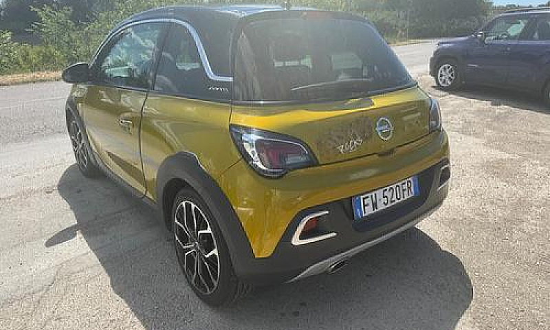 Opel Adam Rocks 1.0 ...