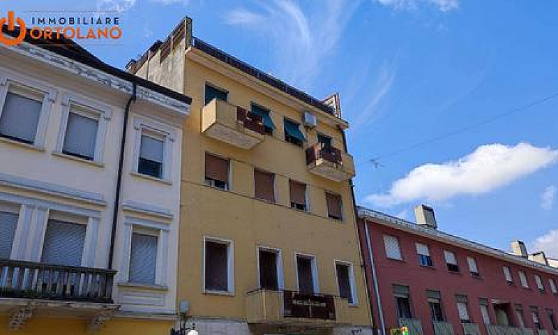 Appartamento - Monfa...