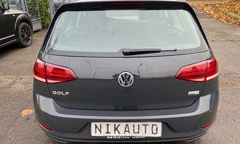 Volkswagen Golf 1.6 ...