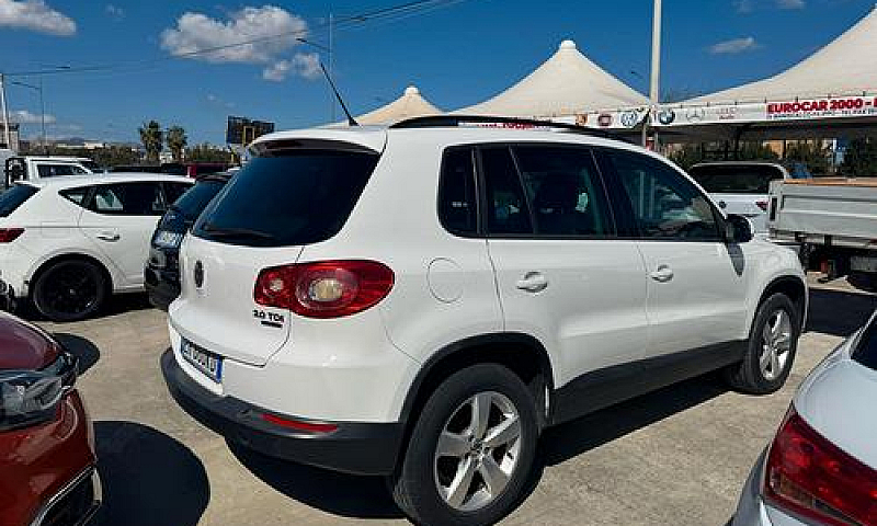 Vw Tiguan 2.0 Tdi - ...