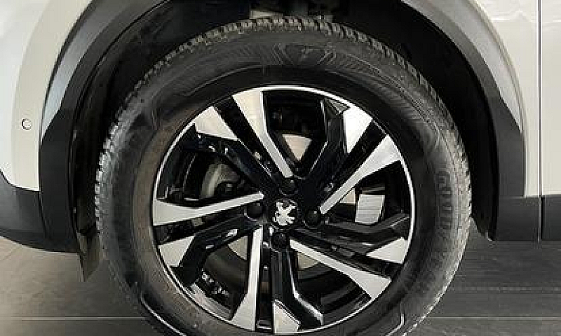 Peugeot 2008 1.2 Pur...
