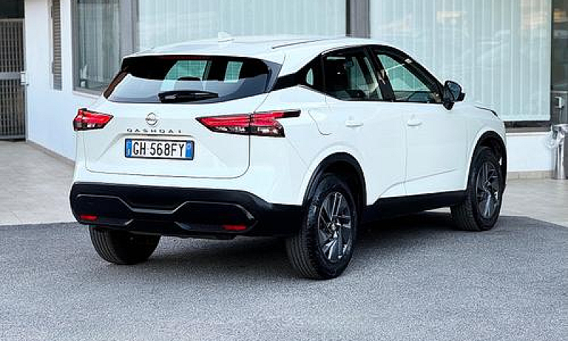 Nissan Qashqai 1.3 M...