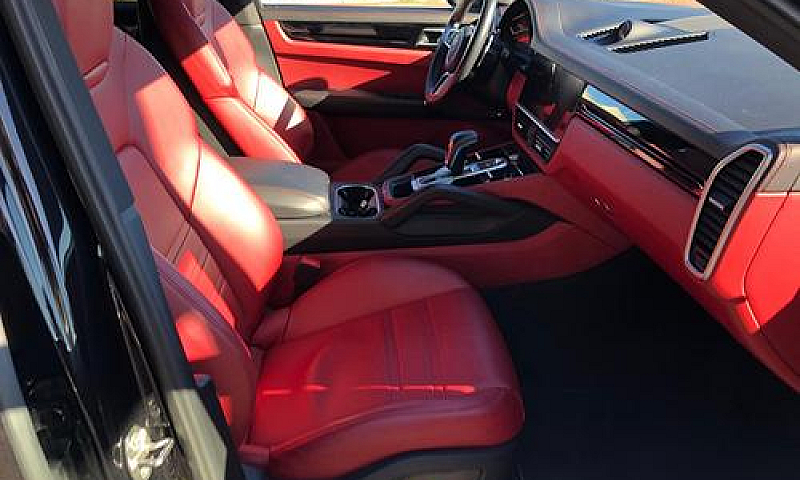 Cayenne Hybrid Coupe...