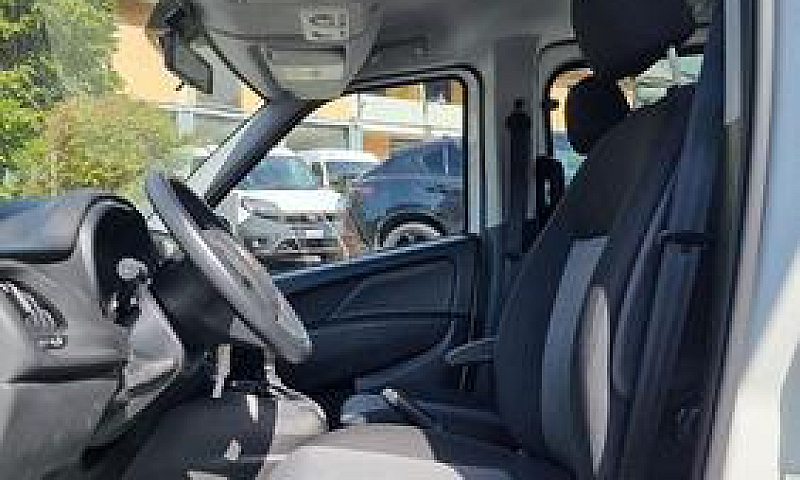 Fiat Doblò Cargo Com...
