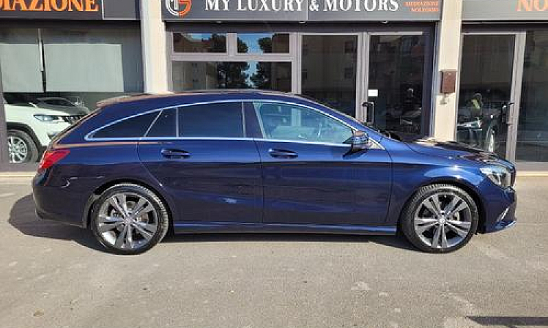 Mercedes-Benz Cla 22...