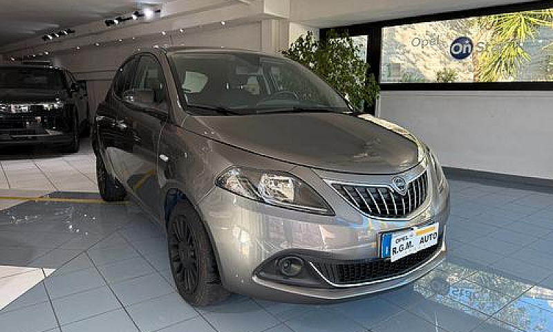 Lancia Ypsilon 1.0 F...