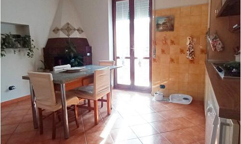 Porzione Di Villa Bi...