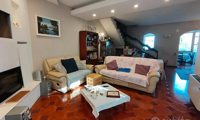 Panoramica Villa Bif...