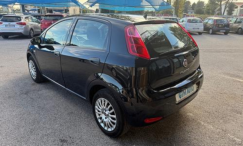 Fiat Grande Punto - ...