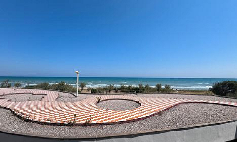 Bilocale Lungomare N...