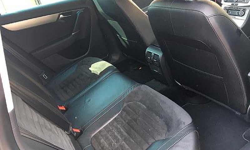 Volkswagen Passat 2....