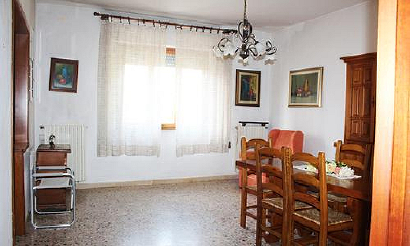 Appartamento Con Res...