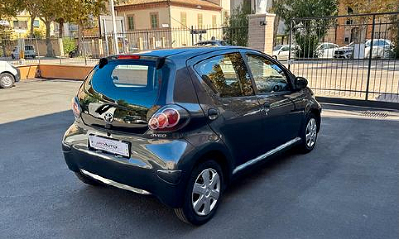 Toyota Aygo 1.0 12V ...