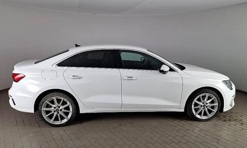 Audi A3 Berlina 2000...