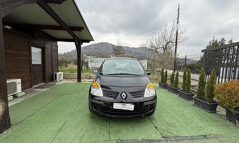 Modus 1.5 Dci 65 Cv...