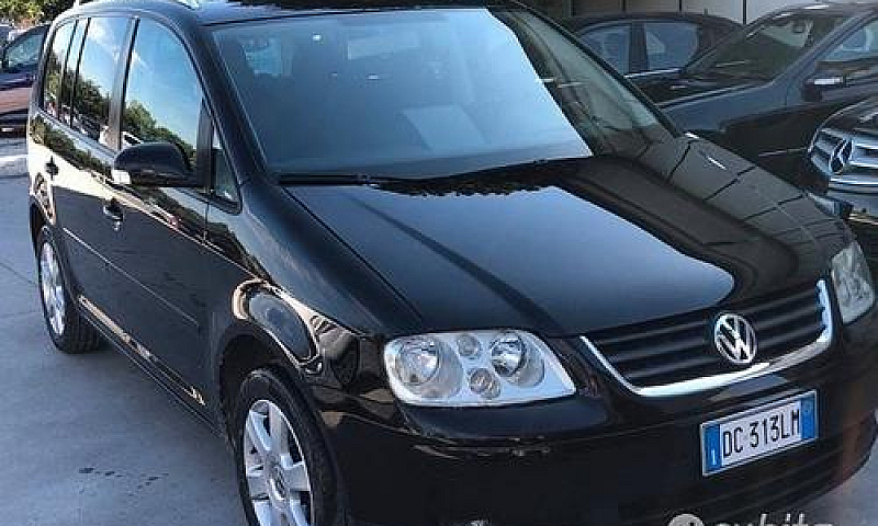 Volkswagen Touran Un...