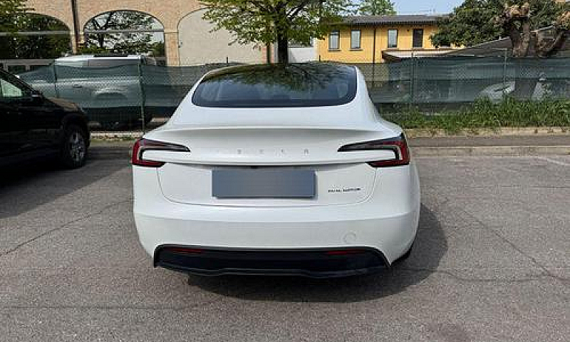 Tesla Model 3 Long R...
