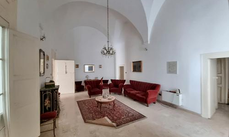 Palazzo Storico...