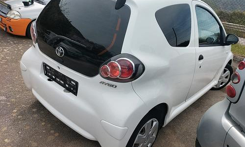 Toyota Aygo 1.0 - Be...
