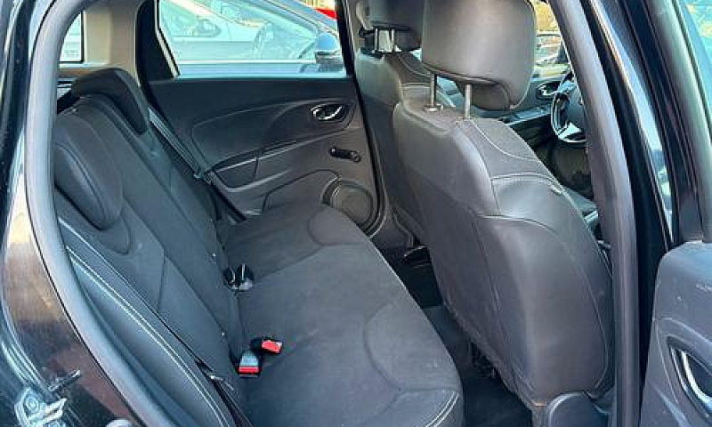 Renault Clio Sporter...