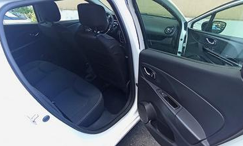 Renault Clio 2013...