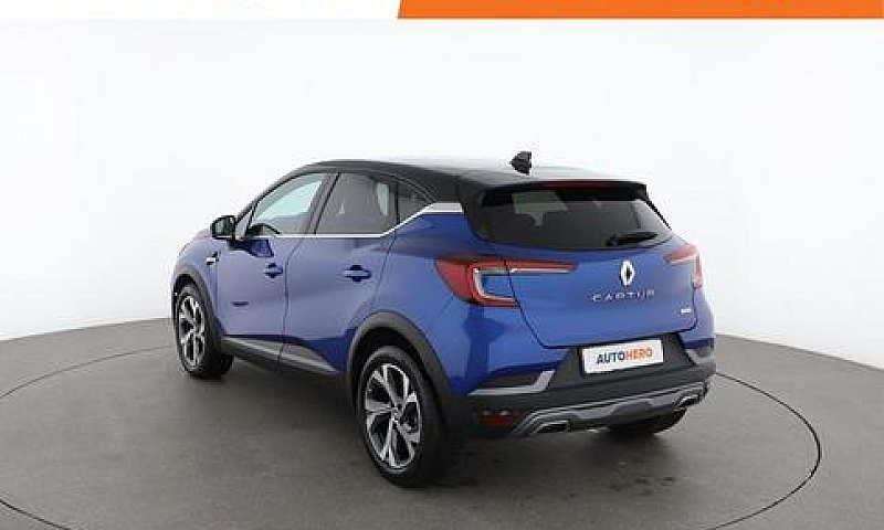 Renault Captur Uf033...