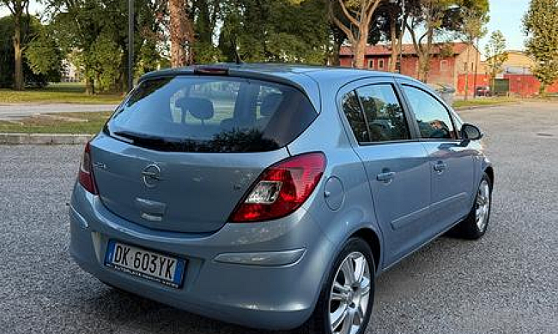 Opel Corsa 1.2 5 Por...