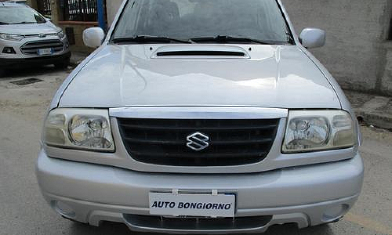 Suzuki Grand Vitara ...