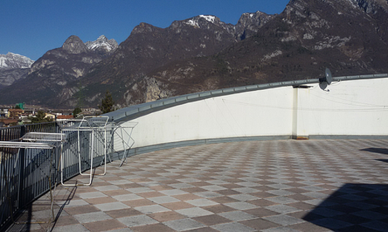 Centralissimo A Pont...