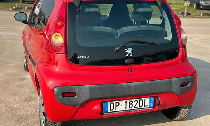 Peugeot 107 1.0 68Cv...