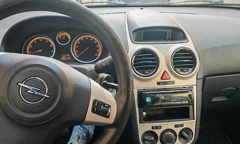 Opel Corsa 1.2 Benzi...