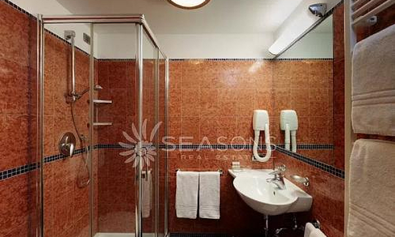 Vendita Suite Hotel ...